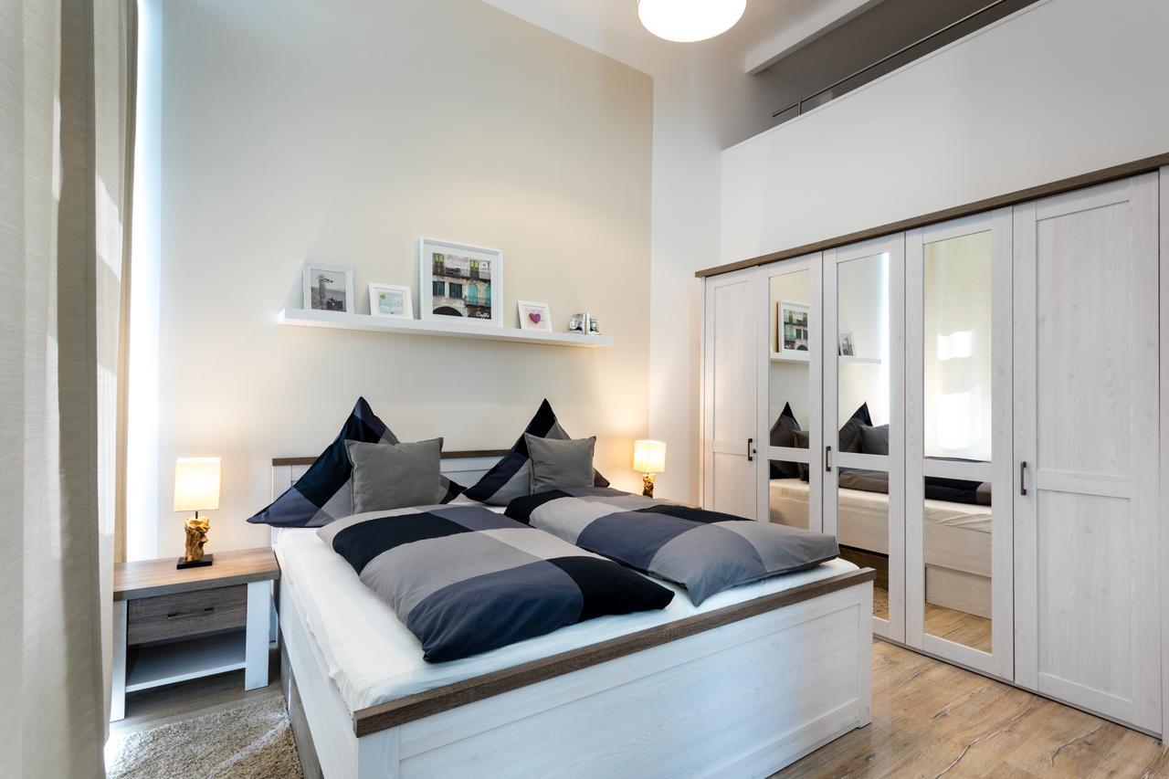 The Goethe Loft, 2 Bedroom Up To 5 People Berlin Eksteriør bilde